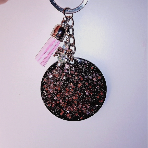 Personalized keychains with Names - Picture 2 of 10